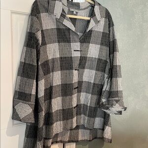 Habitat 
Black and White Checkered Button-Up Shirt